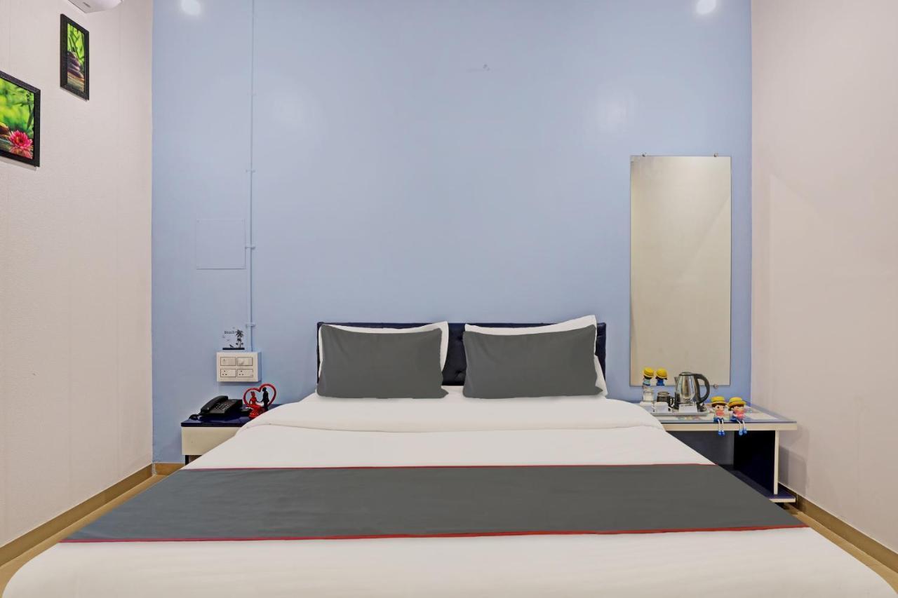 Hotel Solitaire, Best Luxurious Hotel Ac Rooms In Surat Exterior foto